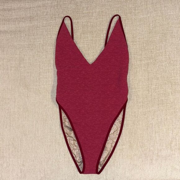 Free People Beach Amber One Piece Swimsuit Free-est FP Pink Berry Sz Medium NEW - Picture 5 of 9